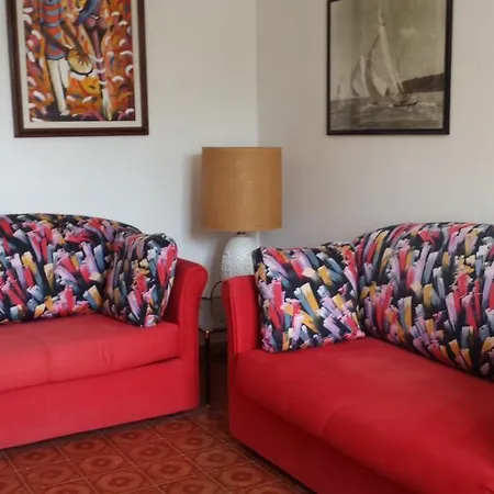 Casa Fiorella דירה *